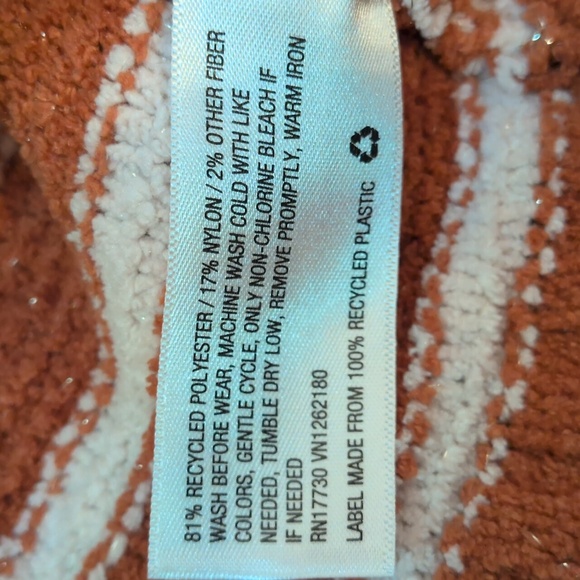 Girls Sweaters, Bundle Of Sweaters, Girls Size 7/8, Excellent Condition - Picture 9 of 12